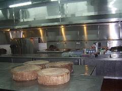 福建飯?zhí)贸邪?立品餐飲為您提供可靠解決方案